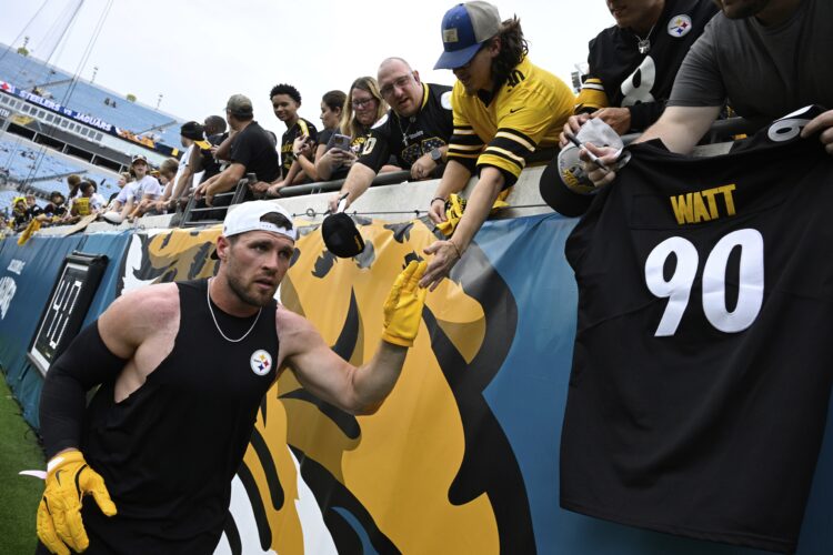Pittsburgh Steelers hoping Aaron Rodgers ends playoff drought